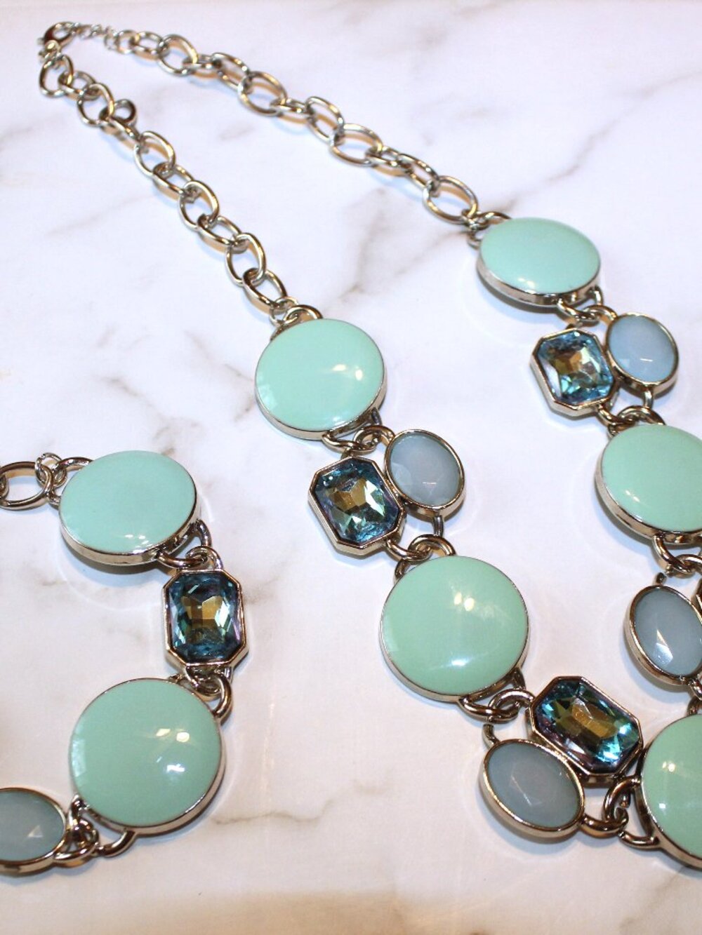 Paparazzi "Dreaming in MULTICOLOR" Mint Green Statement Necklace & Bracelet Set
